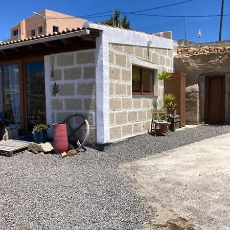 Casa Cueva - L&l